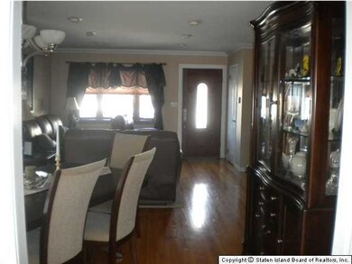 314 Chesterton Ave, Staten Island, NY 10306 - photo 4