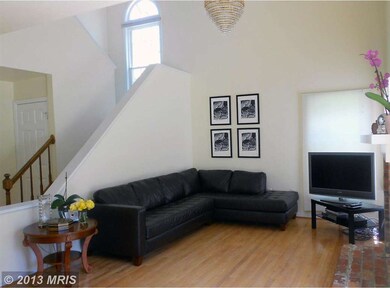 17410 Kirstin Ct, Olney, MD 20832 - photo 4