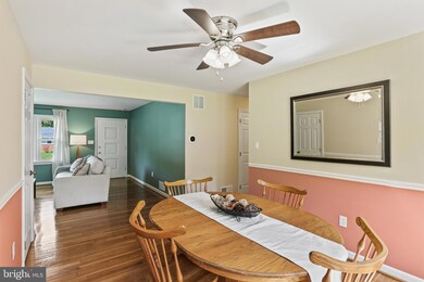 6805 Orem Dr, Laurel, MD 20707 - photo 7