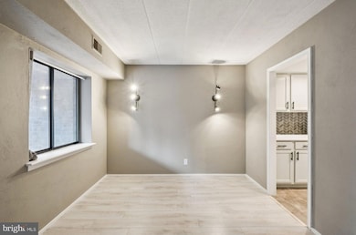 520 N Lemon St unit E8, Media, PA 19063 - photo 3