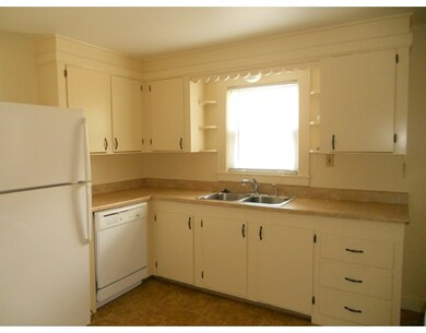 60 Mount Pleasant St, Milford, MA 01757 - photo 5