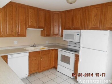 9150 Aldrich Ave S, Bloomington, MN 55420 - photo 3