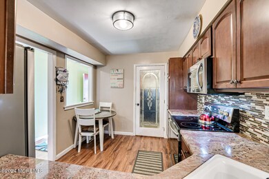 2 Lake Dr unit D, East Windsor, NJ 08520 - photo 3