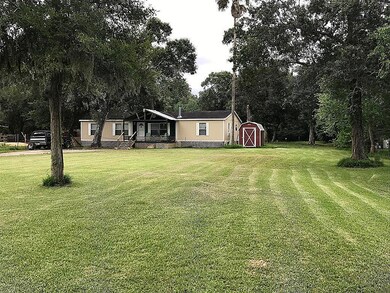 14414 Susie Ln, Alvin, TX 77511 - photo 2