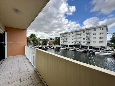 3545 NE 167th St unit 204, North Miami Beach, FL 33160 - photo 3