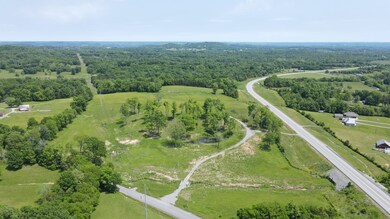 0 Hwy 437 Horse Mountain Rd unit RTC2387818, Wartrace, TN 37183 - photo 2