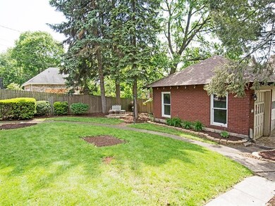 Rear/side yard