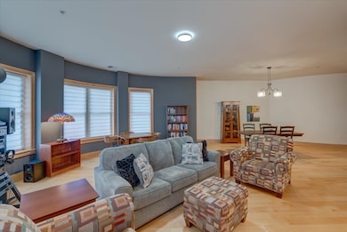 Metropolitan Place unit G02, Madison, WI 53703 - photo 4