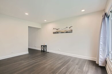 3700 Tamarind Ln, Hazel Crest, IL 60429 - photo 3