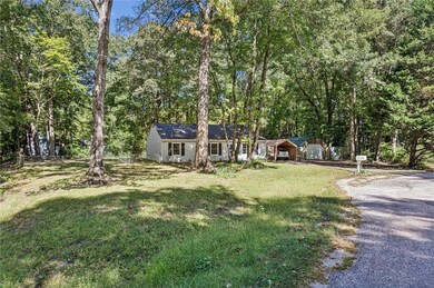 7656 Walnut Rd, Gloucester, VA 23061 - photo 6