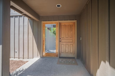 21 Muir Ct-05
