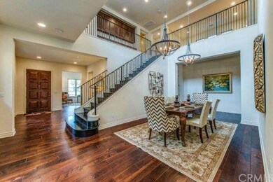 Dinner Party?!? Upgraded Stairs, Railing, Lights, 