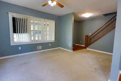 14_Living Room