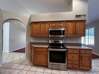 225 W Vera Ln unit II, Tempe, AZ 85284 - photo 4