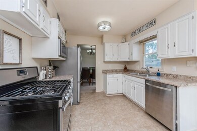 110 Concord Ct, Dyer, IN 46311 - photo 4