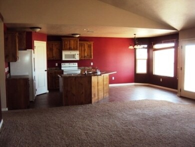 Kitchen/Dining