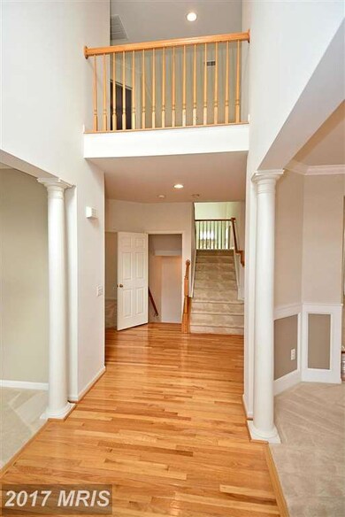 10974 Southcoate Village Dr, Bealeton, VA 22712 - photo 2