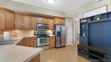 1215 Lands End Pkwy unit 655, Osage Beach, MO 65065 - photo 5