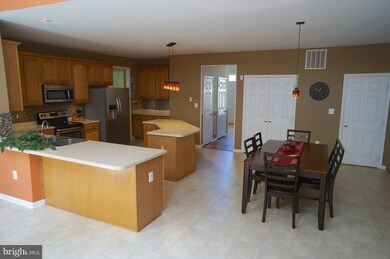 2237 Aquia Dr, Stafford, VA 22554 - photo 7