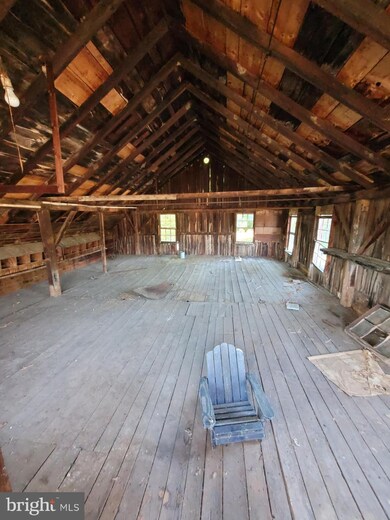 1112 Station Rd, Palm, PA 18070 - photo 3