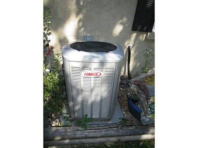 2836 Stenzel Ave, North Tonawanda, NY 14120 - photo 3