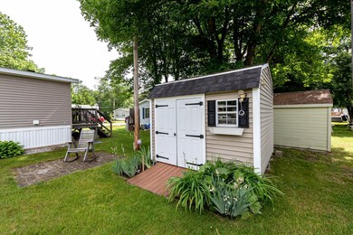 464 Boston Post Rd unit 12, Amherst, NH 03031 - photo 4