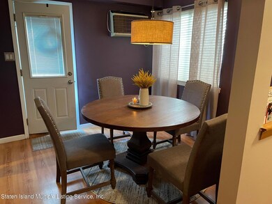 18A Fuller Ct, Staten Island, NY 10306 - photo 5