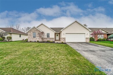 680 Colt Dr, Findlay, OH 45840 - photo 2