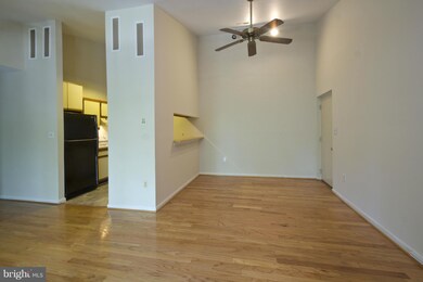 206 Spring Maiden Ct unit 304, Glen Burnie, MD 21060 - photo 4