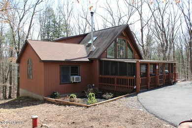 105 Sparrow Ct, Hawley, PA 18428 - photo 2