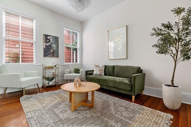60-web-or-mls-032-79Spring-UnitA-Charles