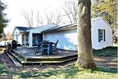 102 Pinecrest Dr, Annapolis, MD 21403 - photo 2