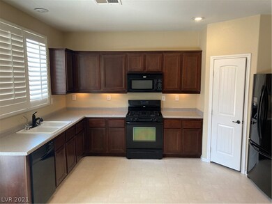 7334 Caballo Range Ave, Las Vegas, NV 89179 - photo 4