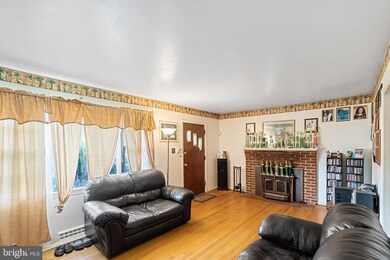 5911 Nassau St, District Heights, MD 20747 - photo 3