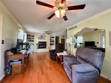 904 N 31st St, Mattoon, IL 61938 - photo 5