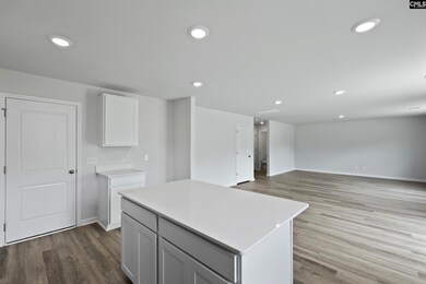 210 Barracks Rd, Columbia, SC 29229 - photo 7