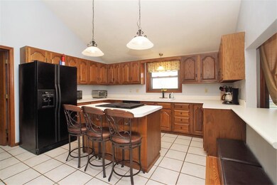 4941 S 980 E, Windfall, IN 46076 - photo 7