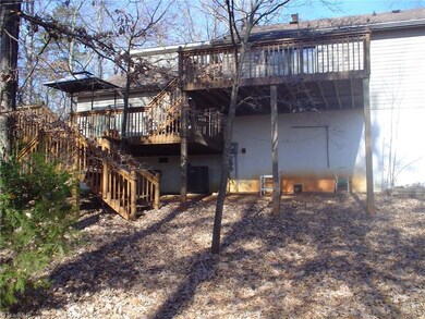 3304 Mildred Ave, Jamestown, NC 27282 - photo 3