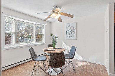 165 Bunker Hill Ave unit 2, Stratham, NH 03885 - photo 6