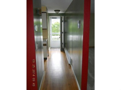 54 Sycamore Dr, Cranston, RI 02921 - photo 7