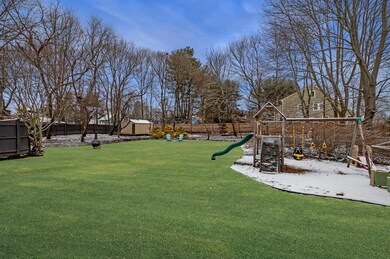 5 Tufts St, Marblehead, MA 01945 - photo 2