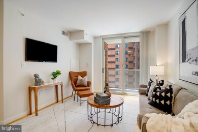 Capitol Hill Tower unit 828, Washington, DC 20003 - photo 4