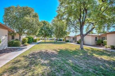 17439 N 102nd Dr unit 41, Sun City, AZ 85373 - photo 2