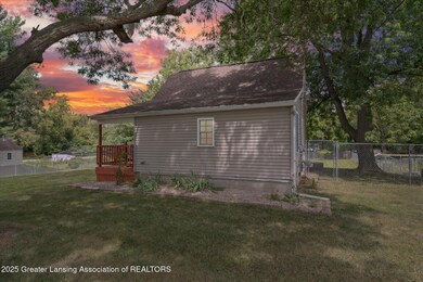 1823 Rex St, Lansing, MI 48910 - photo 2