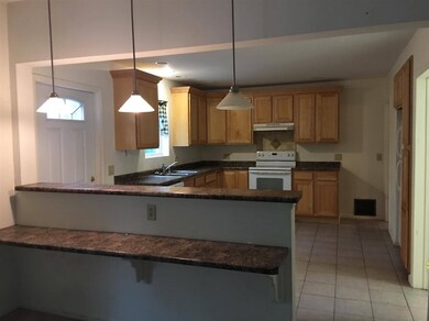 34 Lawrence Ave, Potsdam, NY 13676 - photo 4