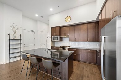 4820 Caroline St unit 507, Houston, TX 77004 - photo 7