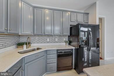 16411 Steerage Cir, Woodbridge, VA 22191 - photo 4