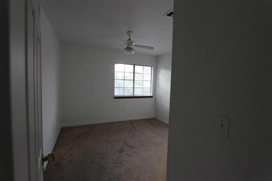 bedroom 1 (Large)