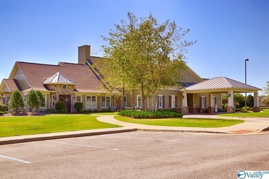 CLUB HOUSE