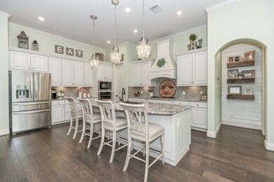 502 Blossom Cove Ct, Pinehurst, TX 77362 - photo 2